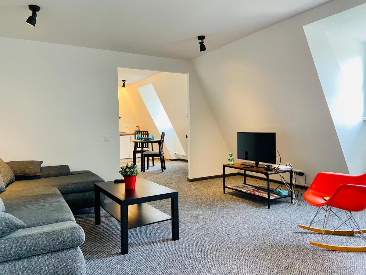 Ramer Tower Apartment In Old Town 里加 外观 照片